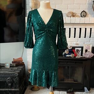 Vero Moda Emerald Green Sequin V-Neck Midi Dress